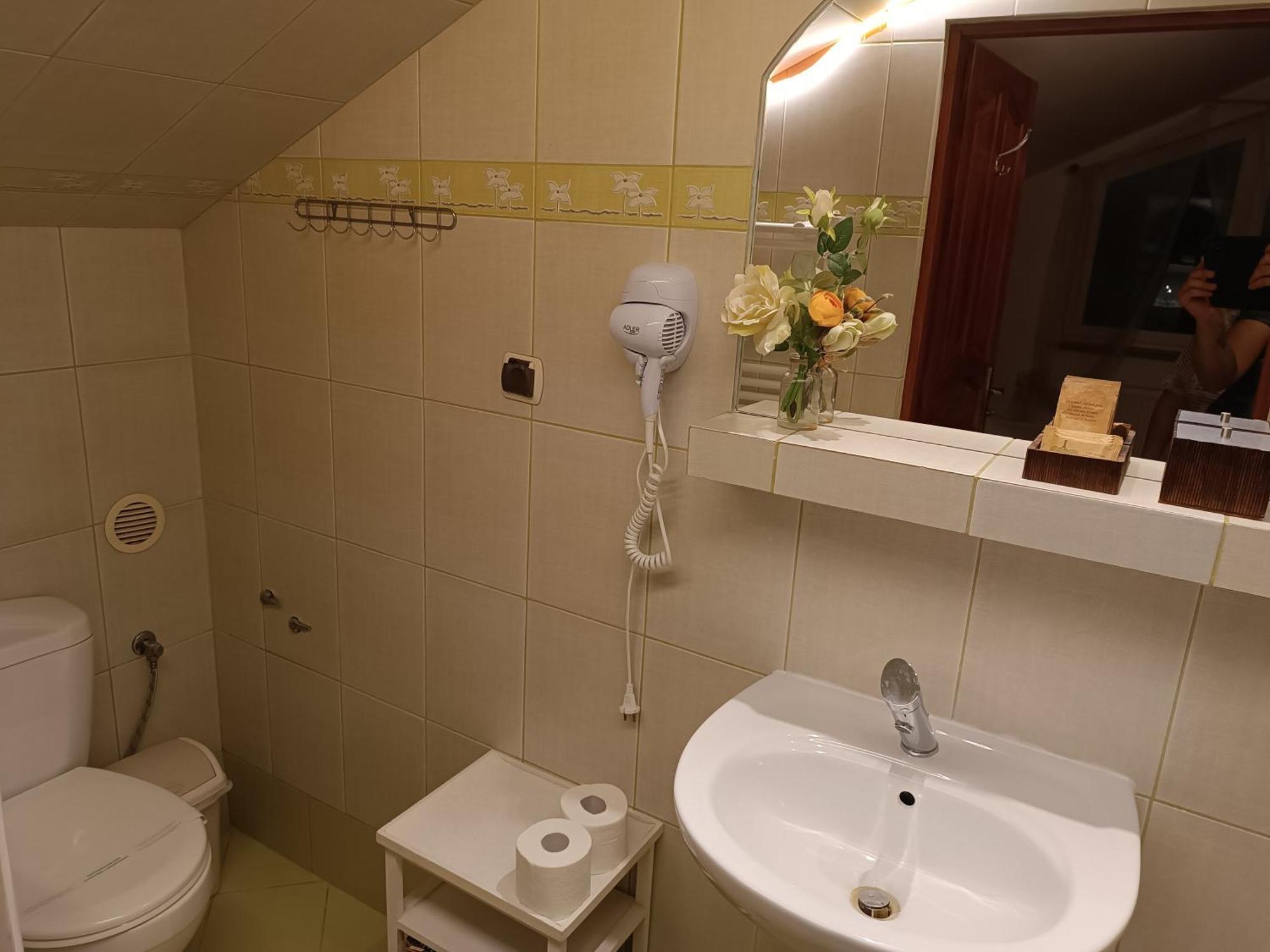 Aven'A Pokoje Goscinne Z Basenem Darłowo Exterior foto