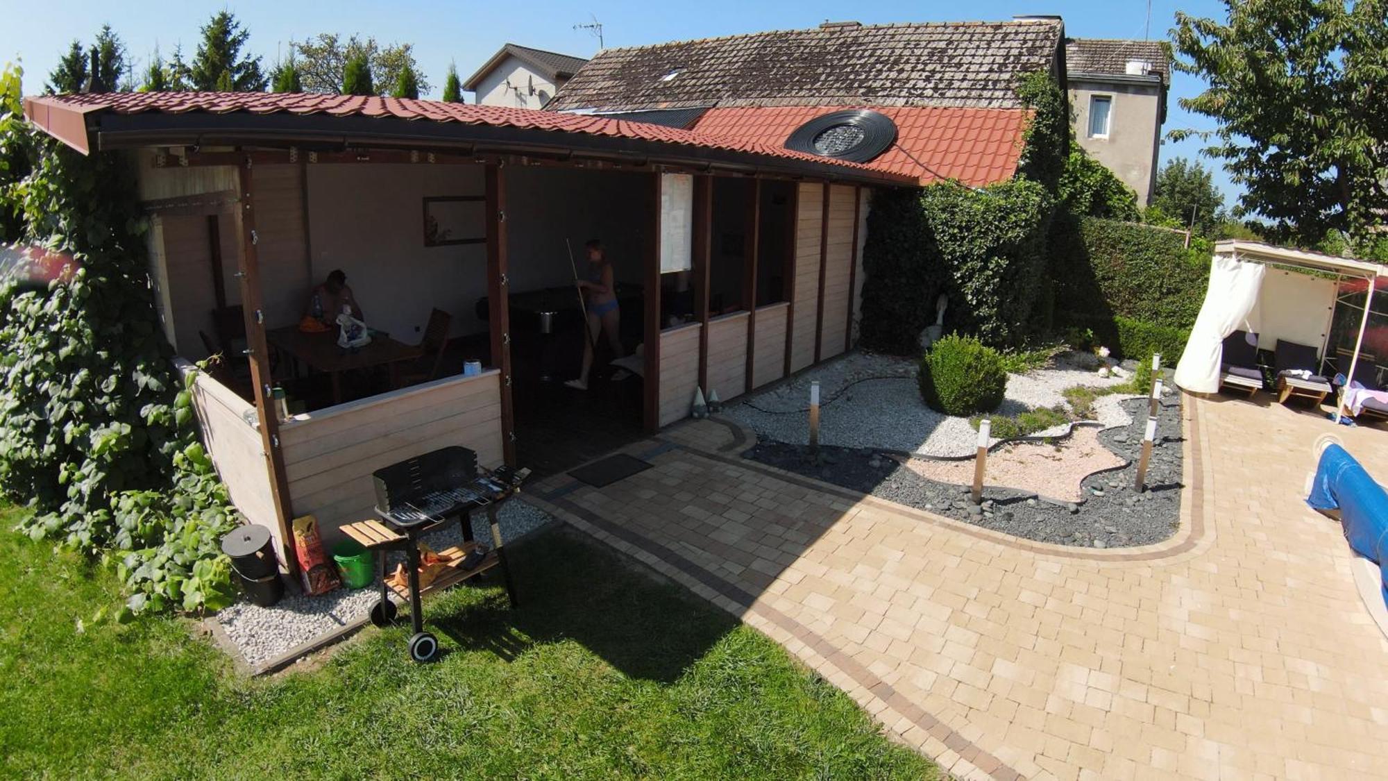 Aven'A Pokoje Goscinne Z Basenem Darłowo Exterior foto
